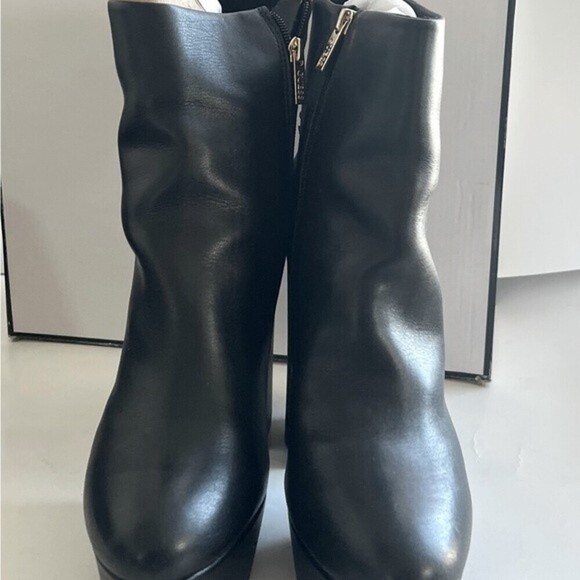 GUESS Women's Crafty 9.5M Heavy Platform Booties boots high heels,  club shoes - Picture 6 of 16